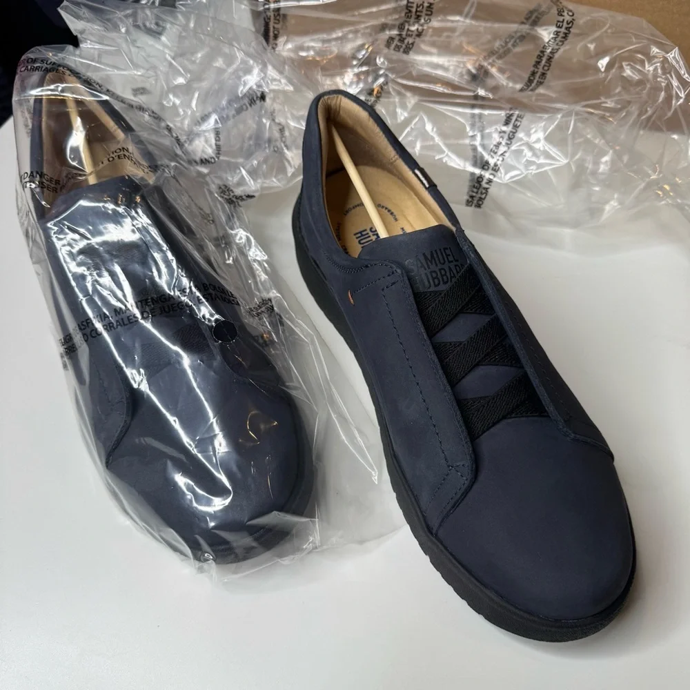 SAMUEL HUBBARD WOMEN'S FEATHERLIGHT MARIN GORE-LACES 6.5 NWB navy nubuck